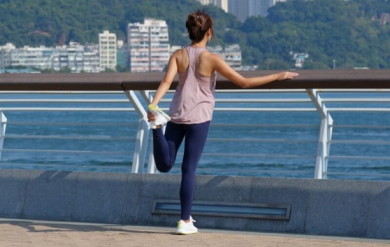 ハムストリングスの自宅筋トレメニュー6選 女性に嬉しい効果も解説 Qool